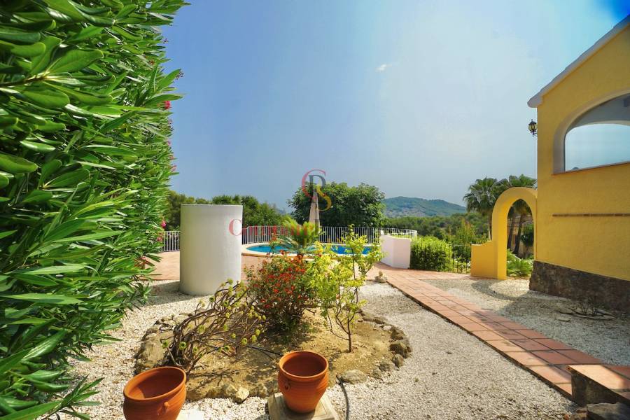 Vente - Villa - Jávea - Covatelles