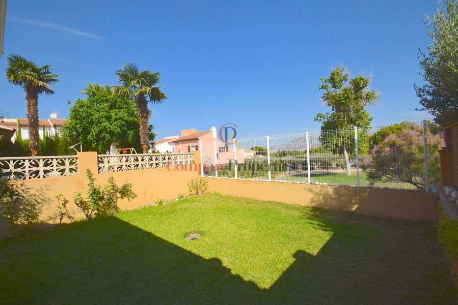 Venta - Bungalow - La Nucia - Pinar de Garaita