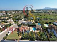 Sale - Villa - El Vergel - 