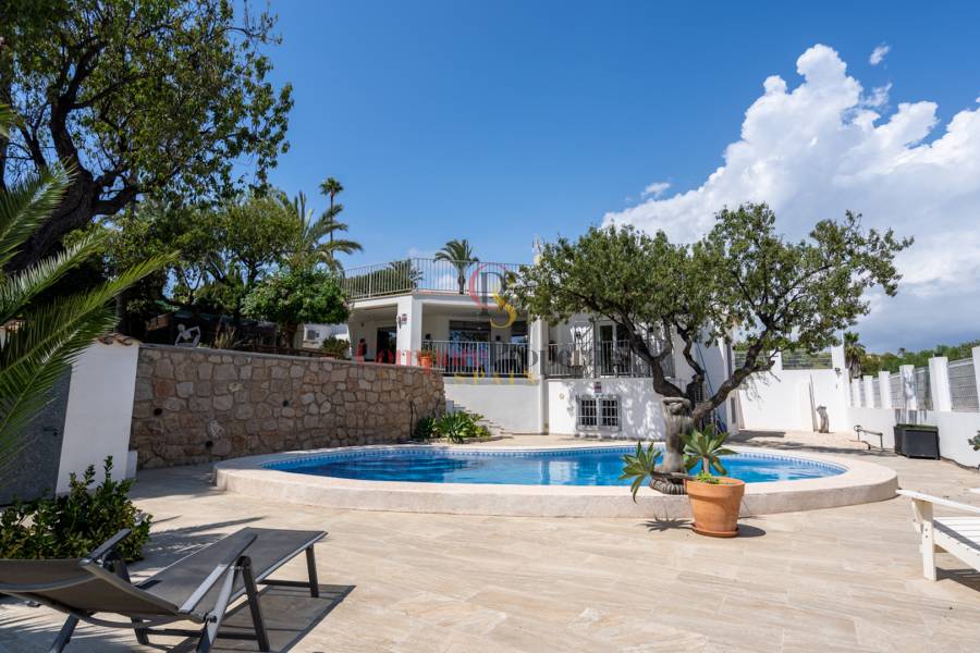 Sale - Villa - Alfaz Del Pi - Alfaz del Pi