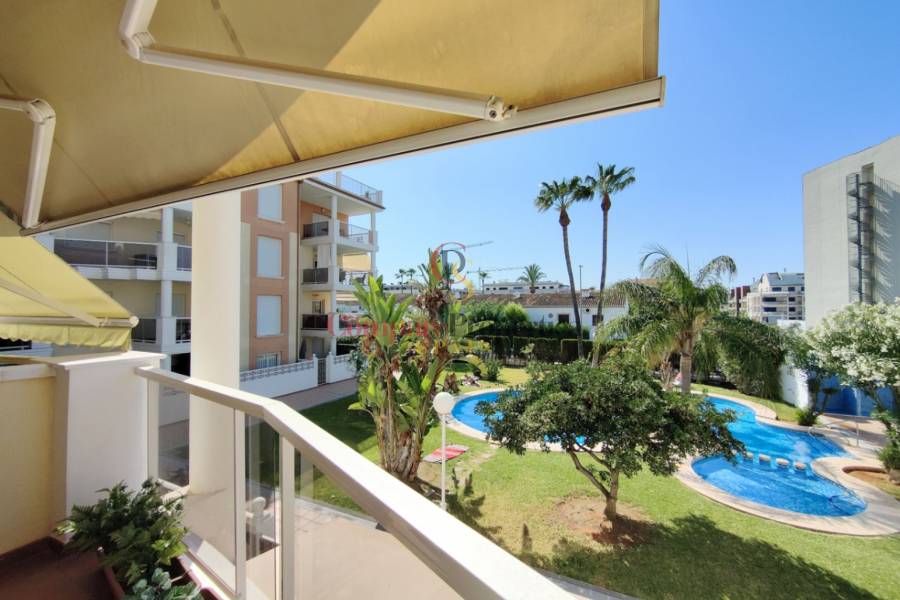 Verkoop - Apartment - Dénia - Club Náutico