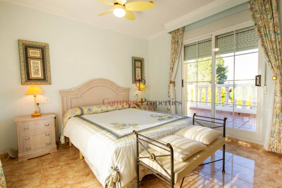 Sale - Villa - Orba Valley - Orba