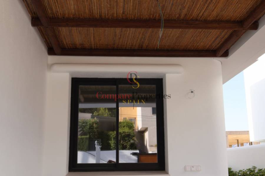 Nueva construcción  - Villa - Albir