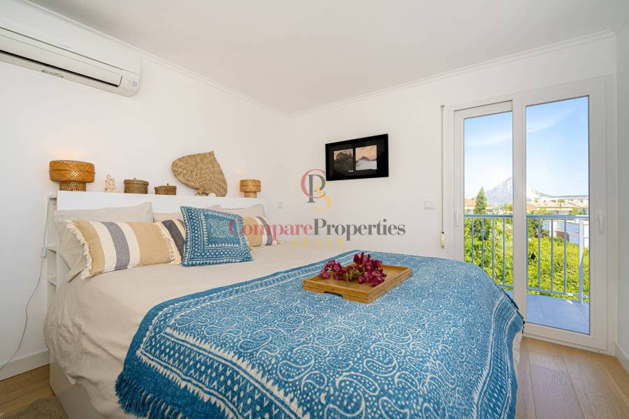 Sale - Villa - Jávea - Cala Blanca