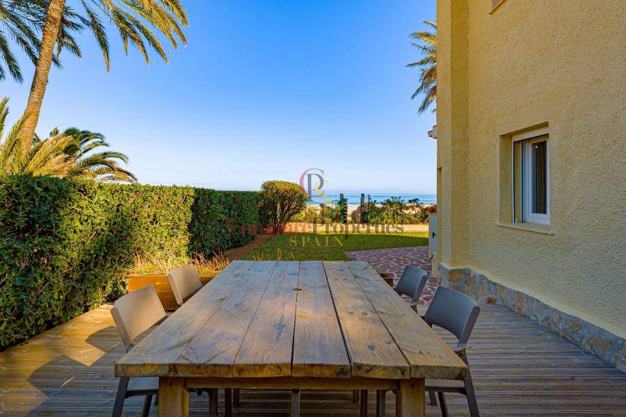 Sale - Villa - Dénia - LAlmadrava-LEstanyò