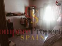 Sale - Apartment - Oliva - 