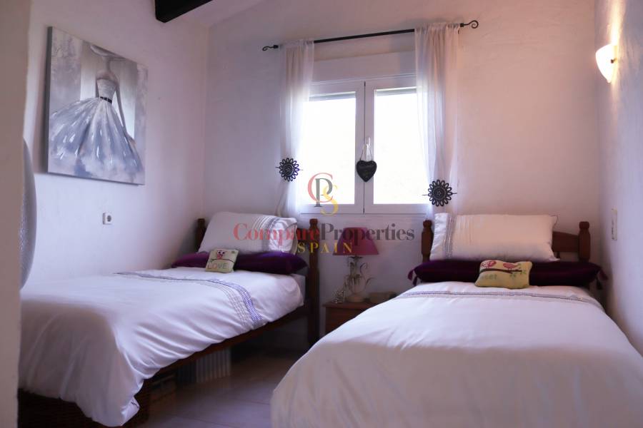 Sale - Villa - Orba Valley - Orba