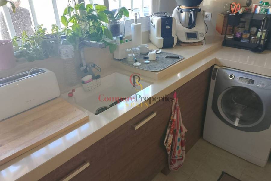 Sale - Apartment - Oliva - 