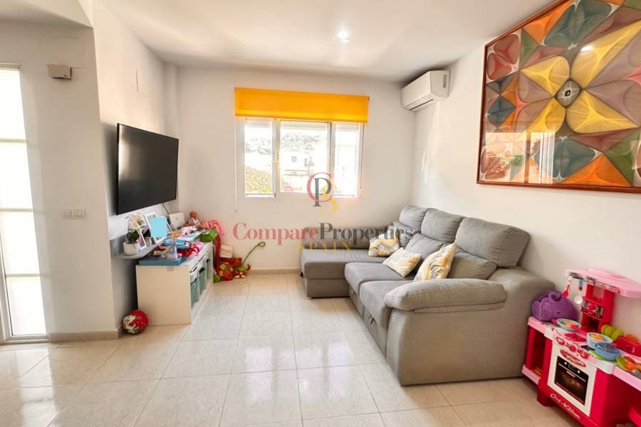Sale - Bungalow - Orba Valley - Casco urbano
