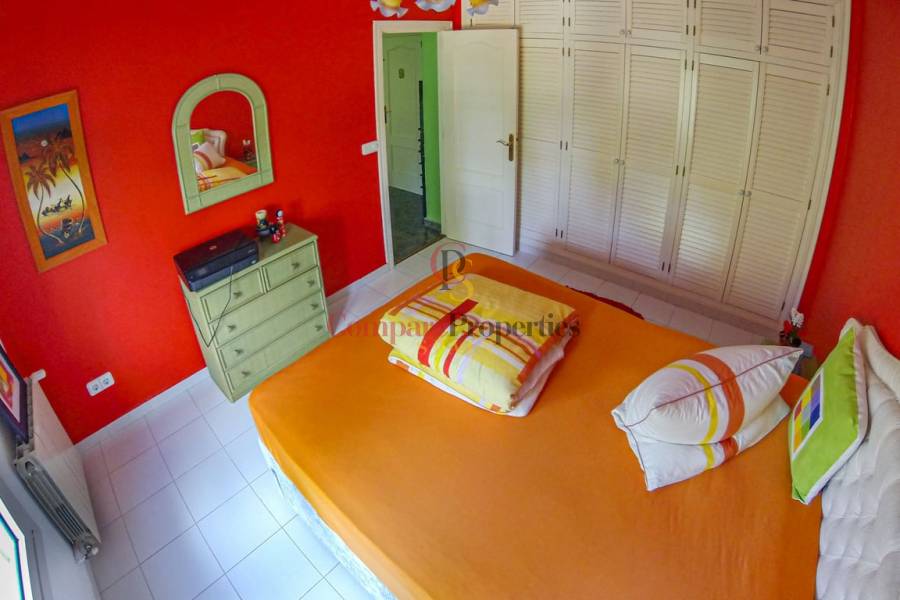 Sale - Villa - Dénia