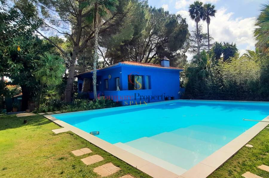 Sale - Villa - Orba Valley - Casco urbano