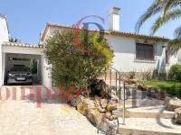 Venta - Semi-Detached Villa - Dénia - Montgo
