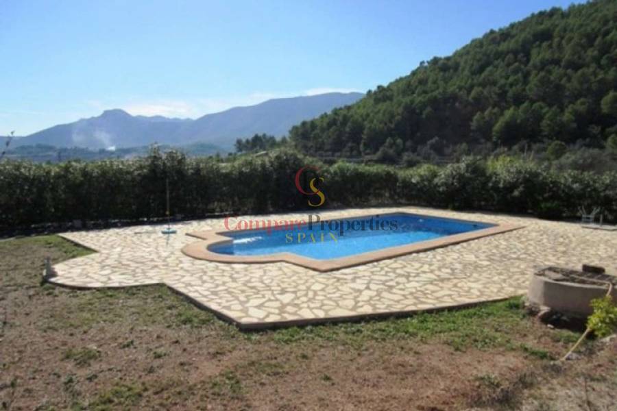 Sale - Villa - Jalon Valley - Jalon