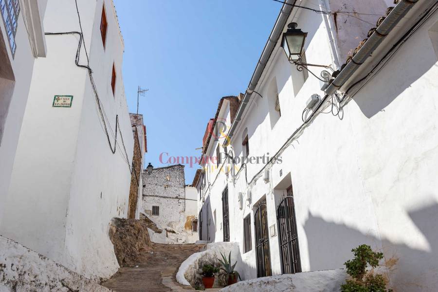 Sale - Townhouses - Oliva - Casco urbano