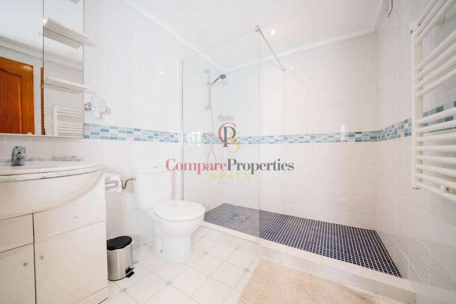 Venta - Villa - Pedreguer