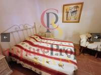 Sale - Townhouses - Oliva - 