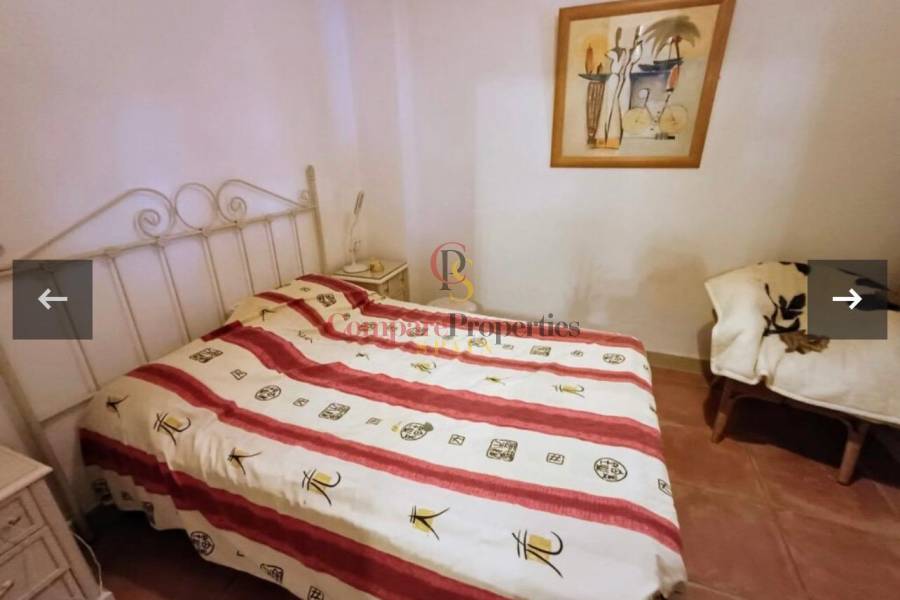 Sale - Townhouses - Oliva - 