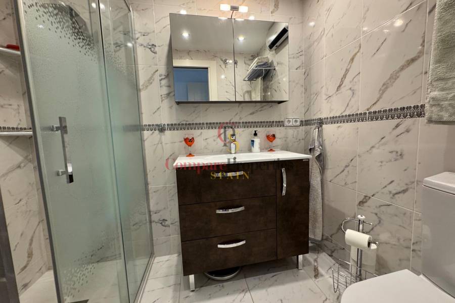 Verkoop - Duplex and Penthouses - Albir