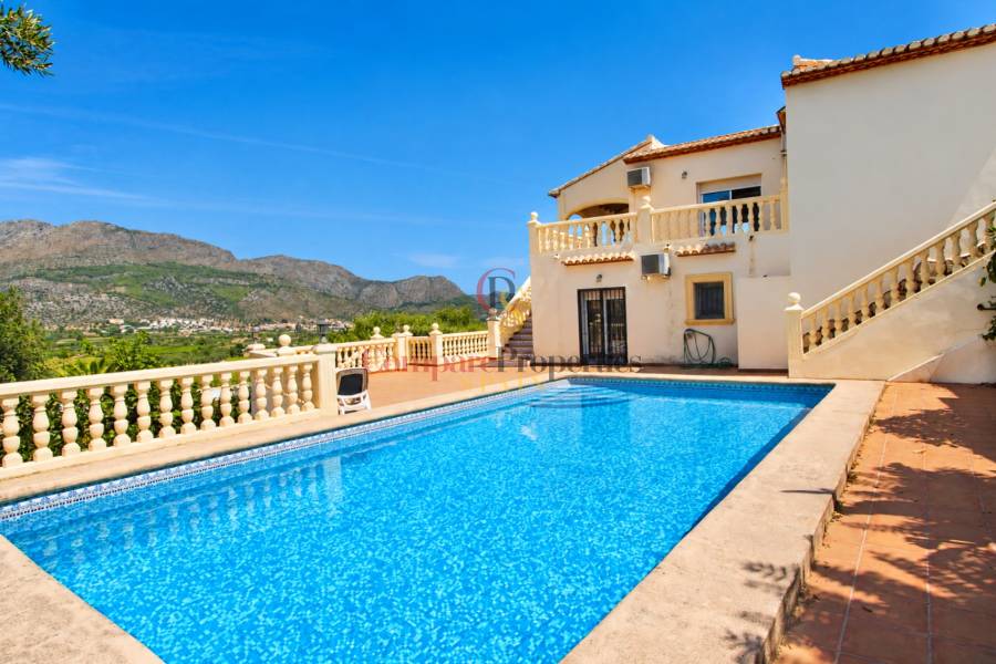Verkoop - Villa - Orba Valley - Orba