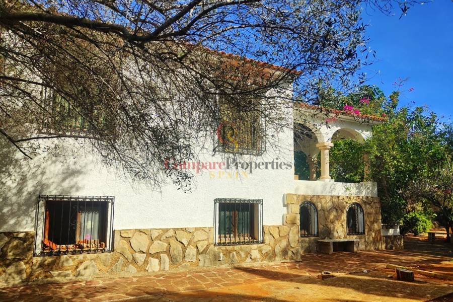 Sale - Villa - Dénia - Las Rotas