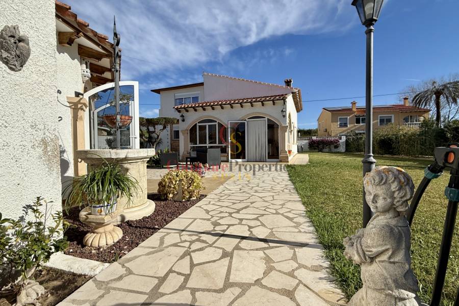 Vente - Villa - Dénia - Deveses-Santa Ana