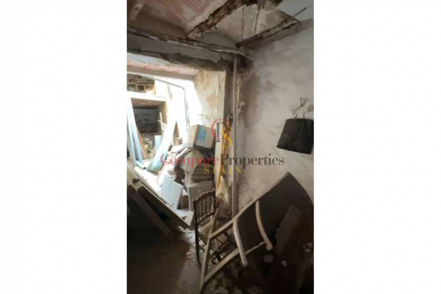 Sale - Apartment - Oliva - 