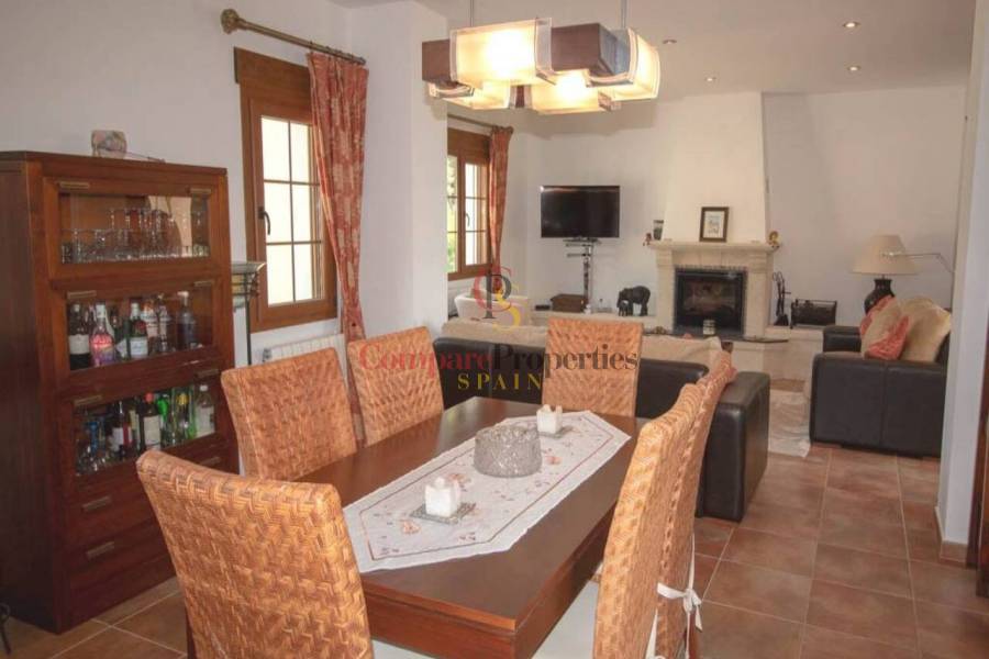 Sale - Villa - Moraira