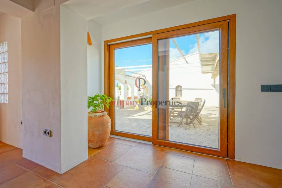 Verkoop - Villa - Jávea