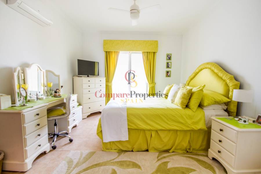 Verkoop - Villa - Orba Valley - La Foya