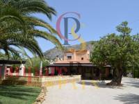 Sale - Villa - Jalon Valley - Campo