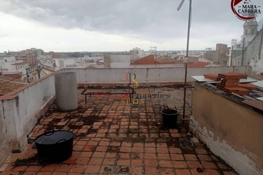 Sale - Apartment - Oliva - 