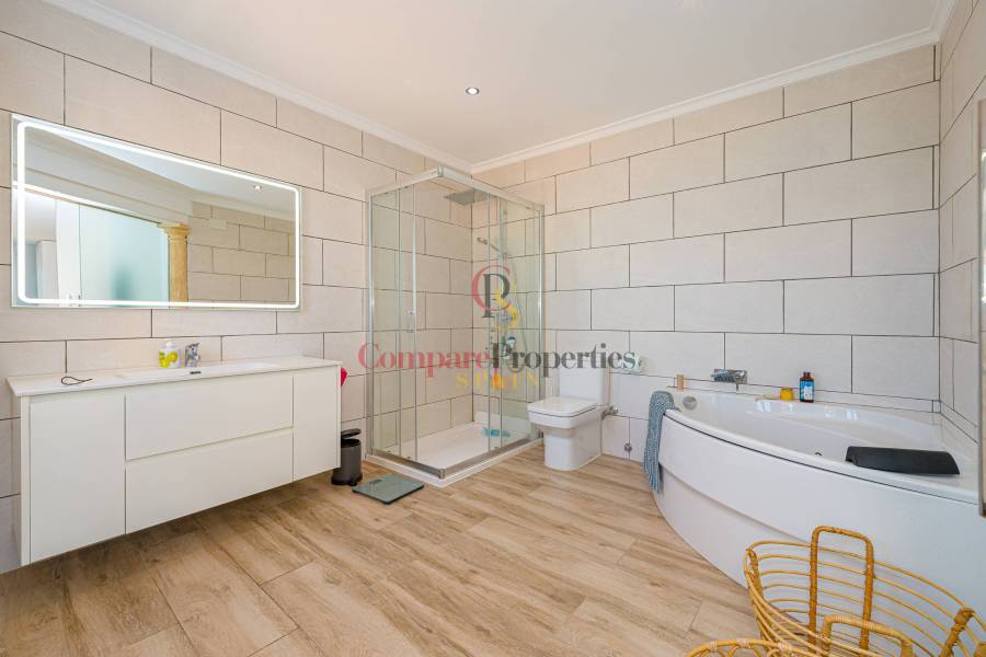 Sale - Villa - Dénia - LAlmadrava-LEstanyò