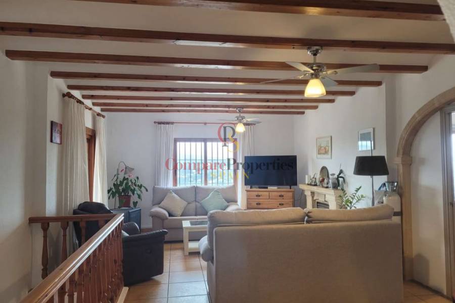 Sale - Villa - Jávea
