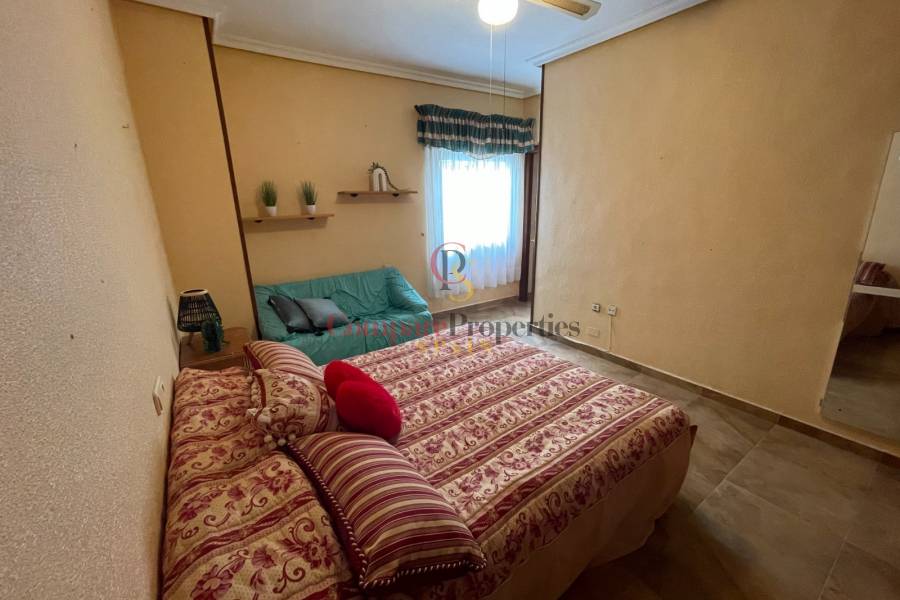 Vente - Villa - San Miguel de Salinas - pueblo