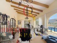 Sale - Villa -  - Magnolias