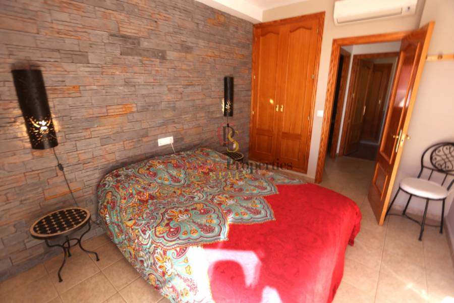 Sale - Townhouses - Jalon Valley - Valley / Urbanización