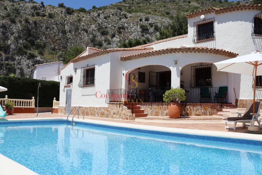 Sale - Villa - Jalon Valley - Alcalali