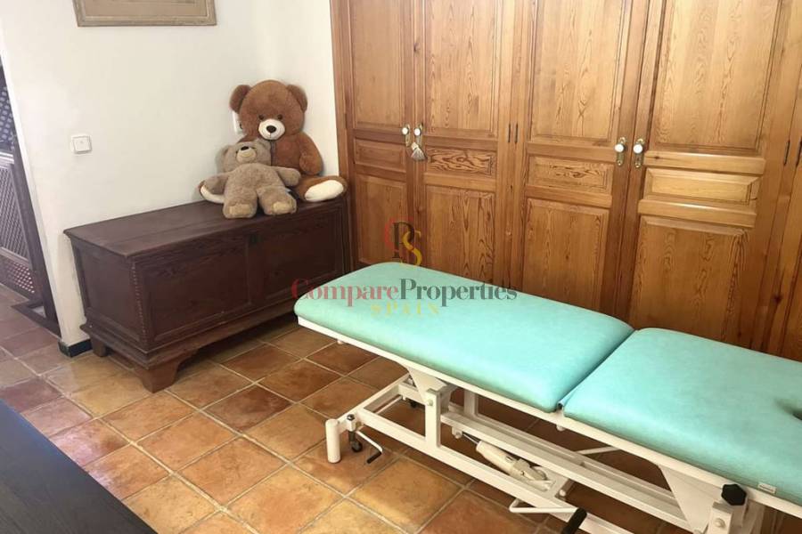 Verkoop - Villa - Orba Valley - Orba