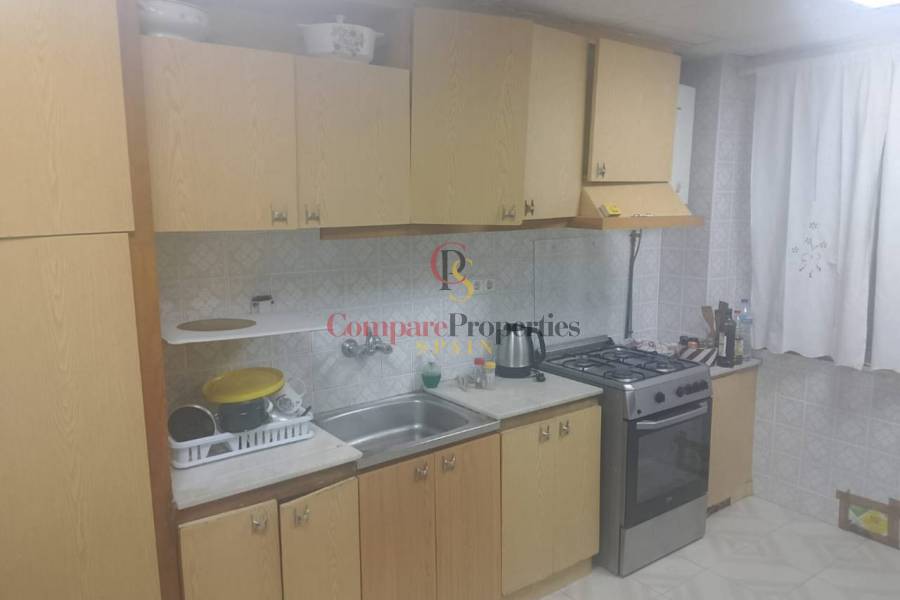 Sale - Apartment - Oliva - 