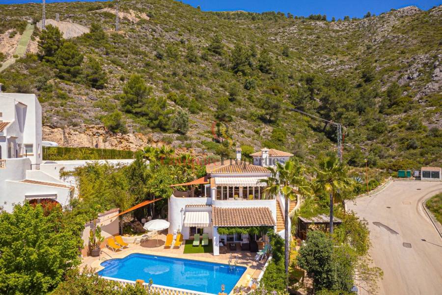 Venta - Villa - Jalon Valley - 