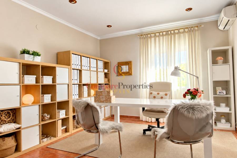Verkoop - Villa - Orba Valley - Orba