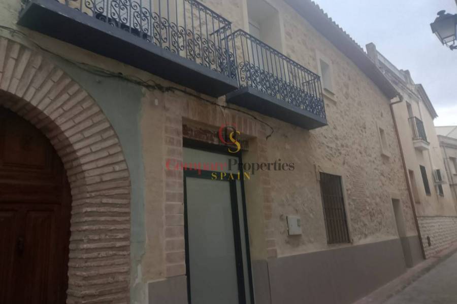 Sale - Apartment - Ador - 