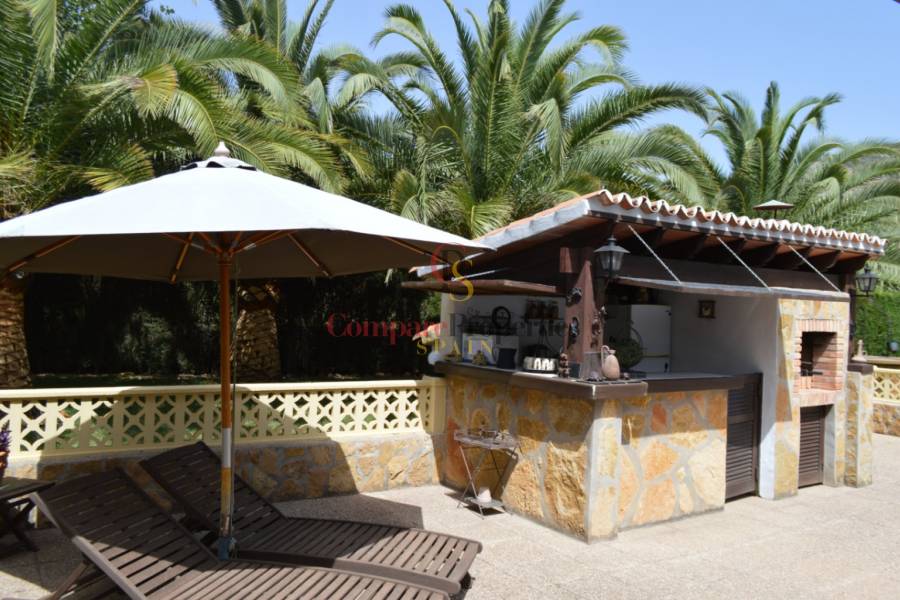 Sale - Villa - Jalon Valley - Campo