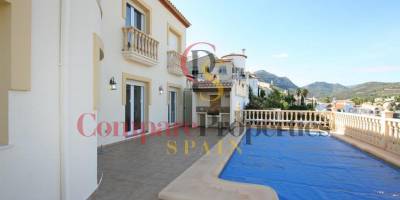 Villa - Sale - Pedreguer - 