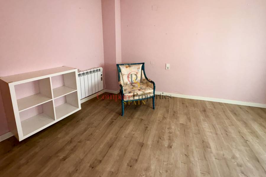 Verkoop - Apartment - Dénia - Casco urbano