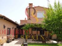 Sale - Villa - Jalon Valley - Campo