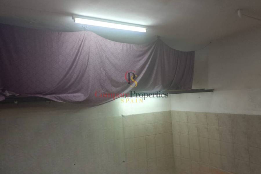 Sale - Apartment - Oliva - 