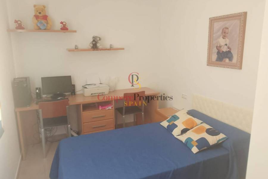 Sale - Apartment - Simat de La Valldigna - 