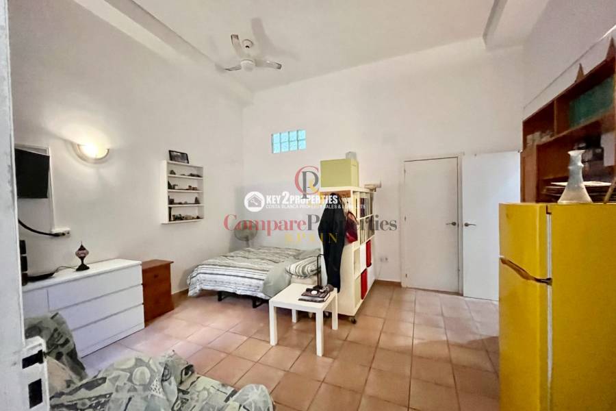 Sale - Commercial Units - Dénia - Denia