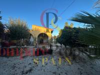 Venta - Semi-Detached Villa - Albir